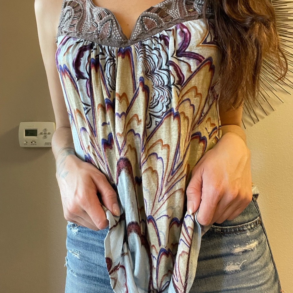 Unique top